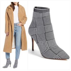 Something New "Navy Plaid" Nix Black White Plaid Sock Booties Size 6.5